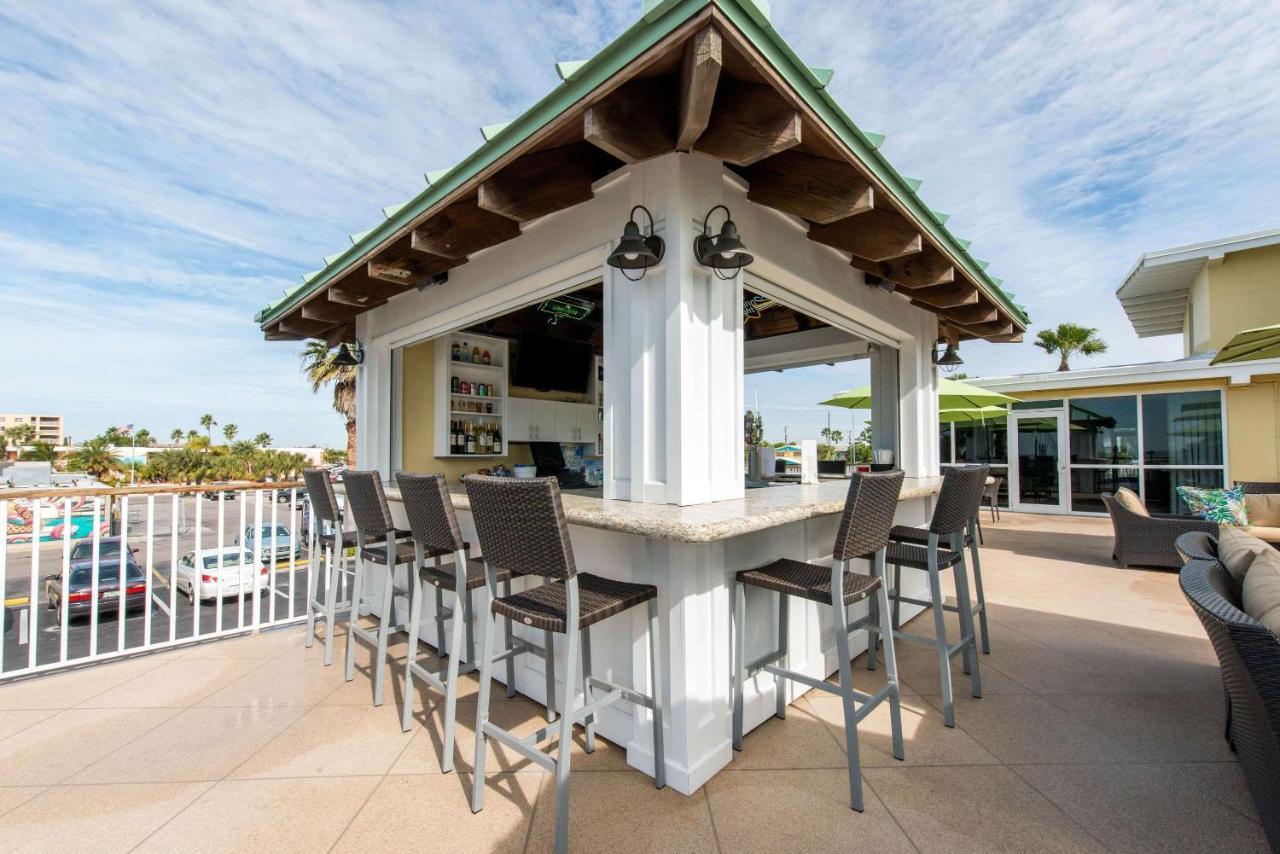 Treasure Island Hotel And Marina St. Pete Beach Exterior foto